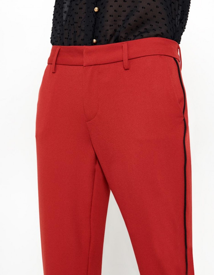 red pants – Lizzy's Latest