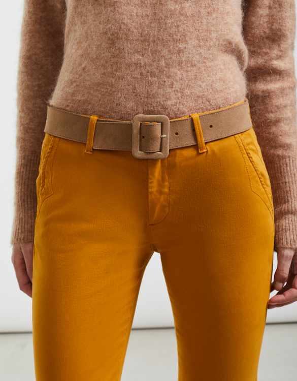 Cinturones cuero de moda para mujeres - Jeans