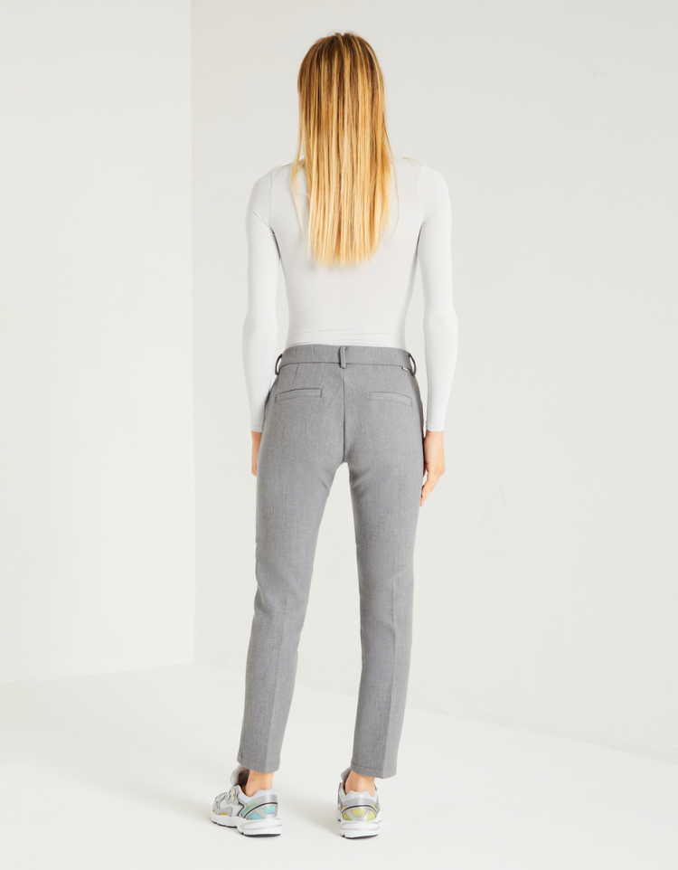 Buy JUMP USA Women Charcoal Grey & Beige Checked Regular Fit Cigarette  Trousers - Trousers for Women 7432910 | Myntra